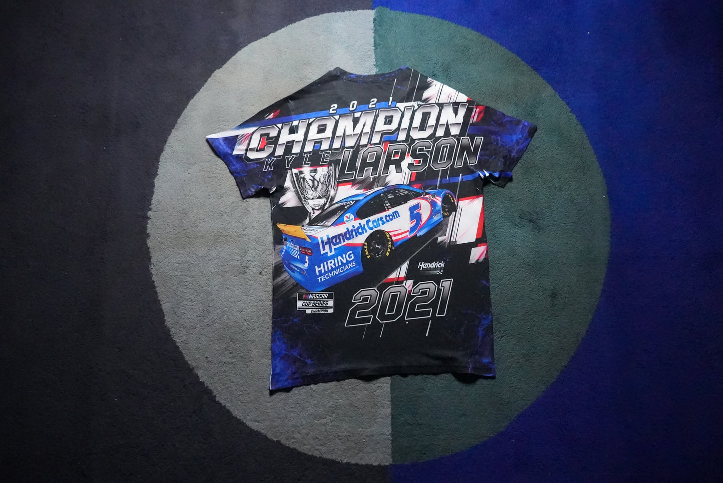 Kyle Larson 2021 NASCAR Cup Series Champion Shirt M